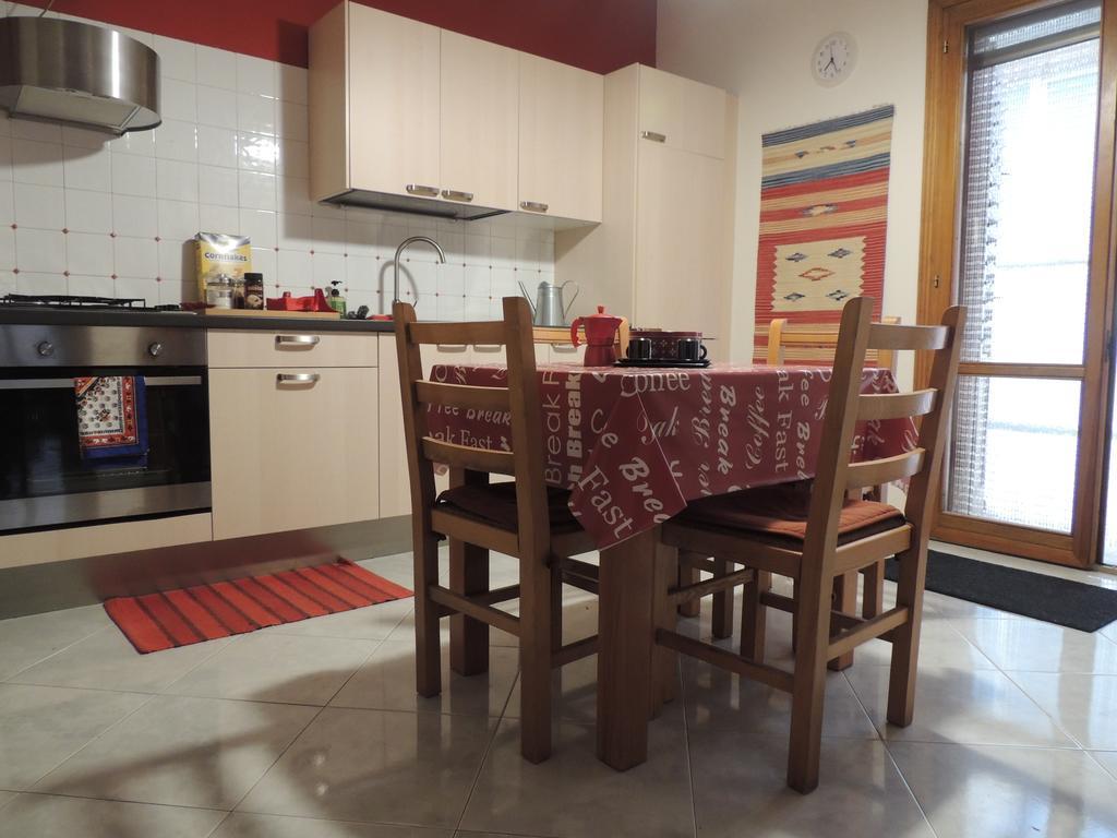 B&B Il Rosso E Il Nero Zafferana Etnea Εξωτερικό φωτογραφία