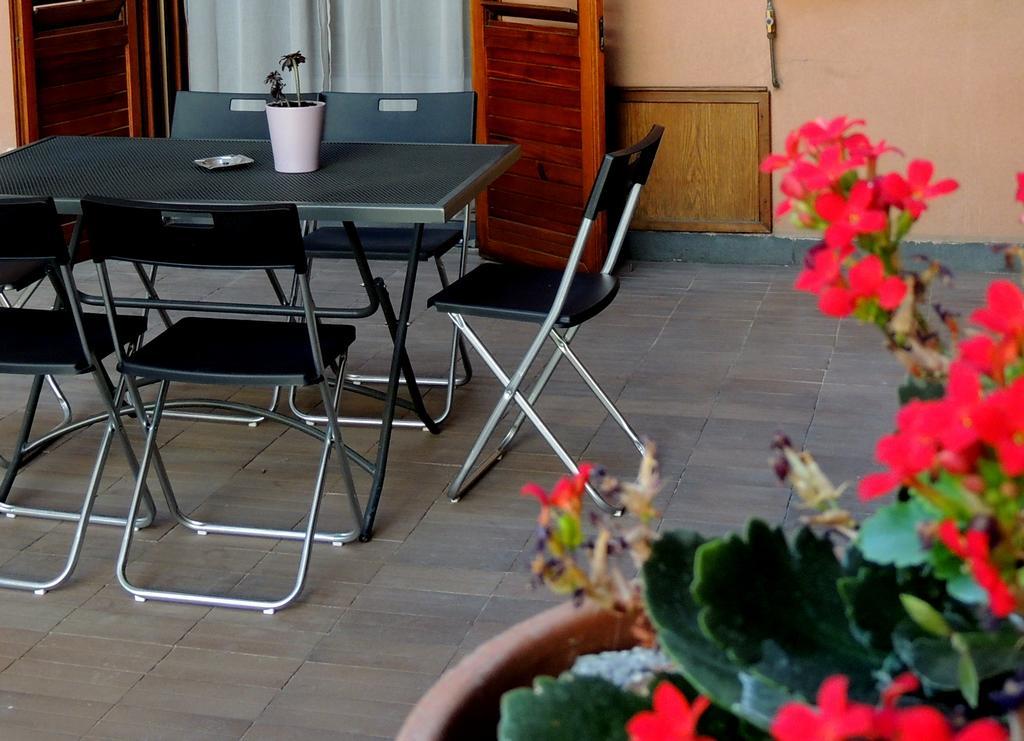 B&B Il Rosso E Il Nero Zafferana Etnea Εξωτερικό φωτογραφία