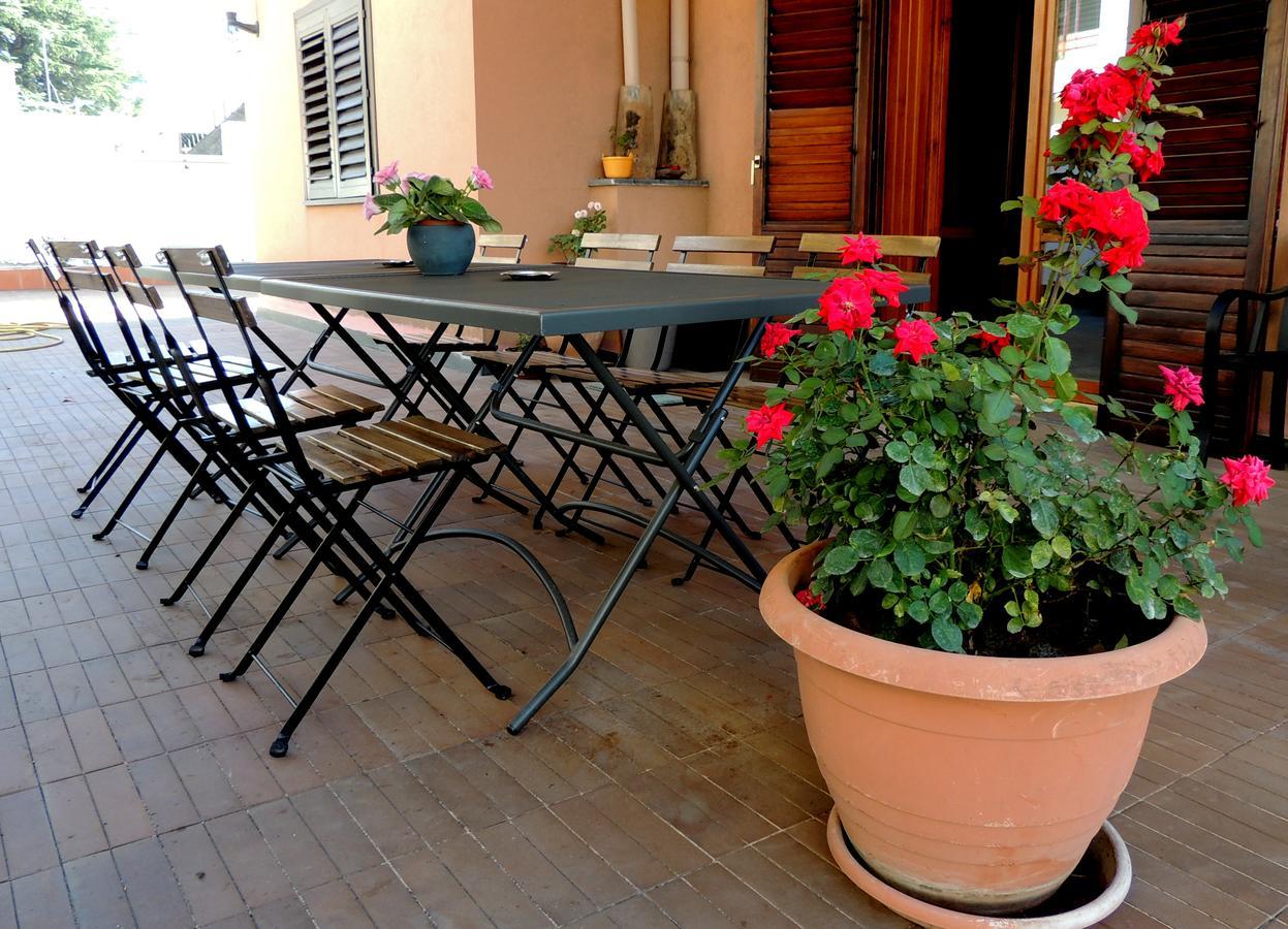 B&B Il Rosso E Il Nero Zafferana Etnea Εξωτερικό φωτογραφία